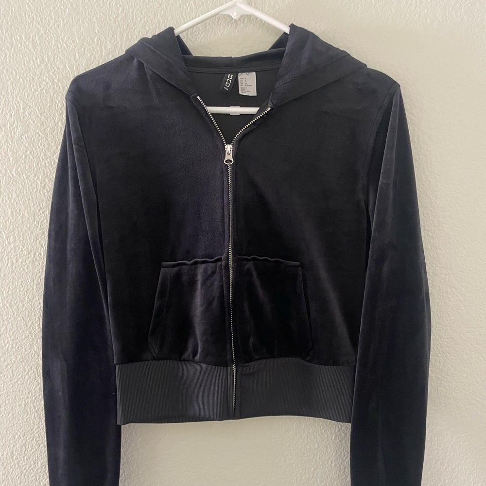 Cropped velvet zip up